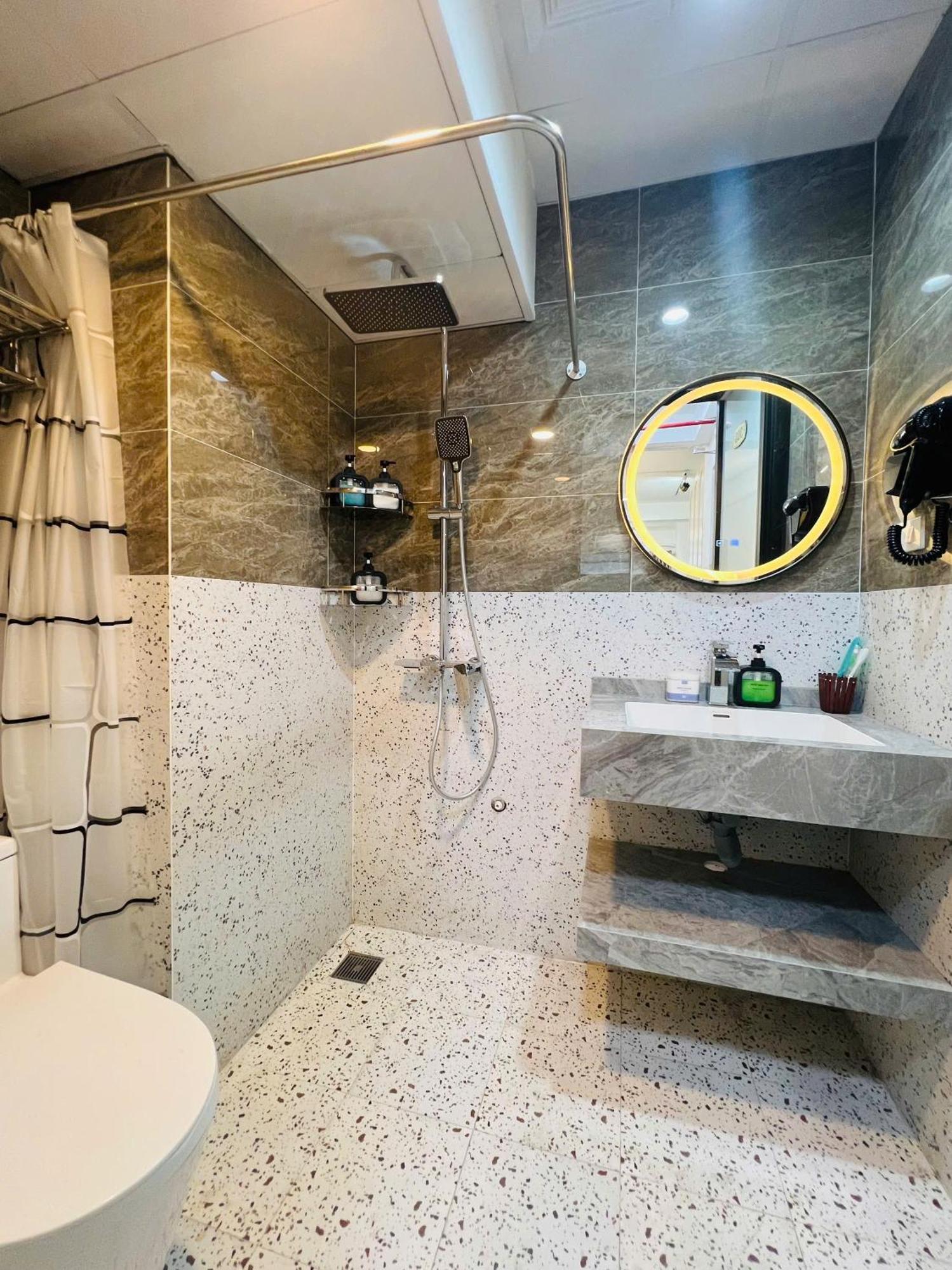 Amazing Stay-Apartment Homestay, Quiet And Cozy Place Ltt Thanh Xuan Hanoi Exterior photo